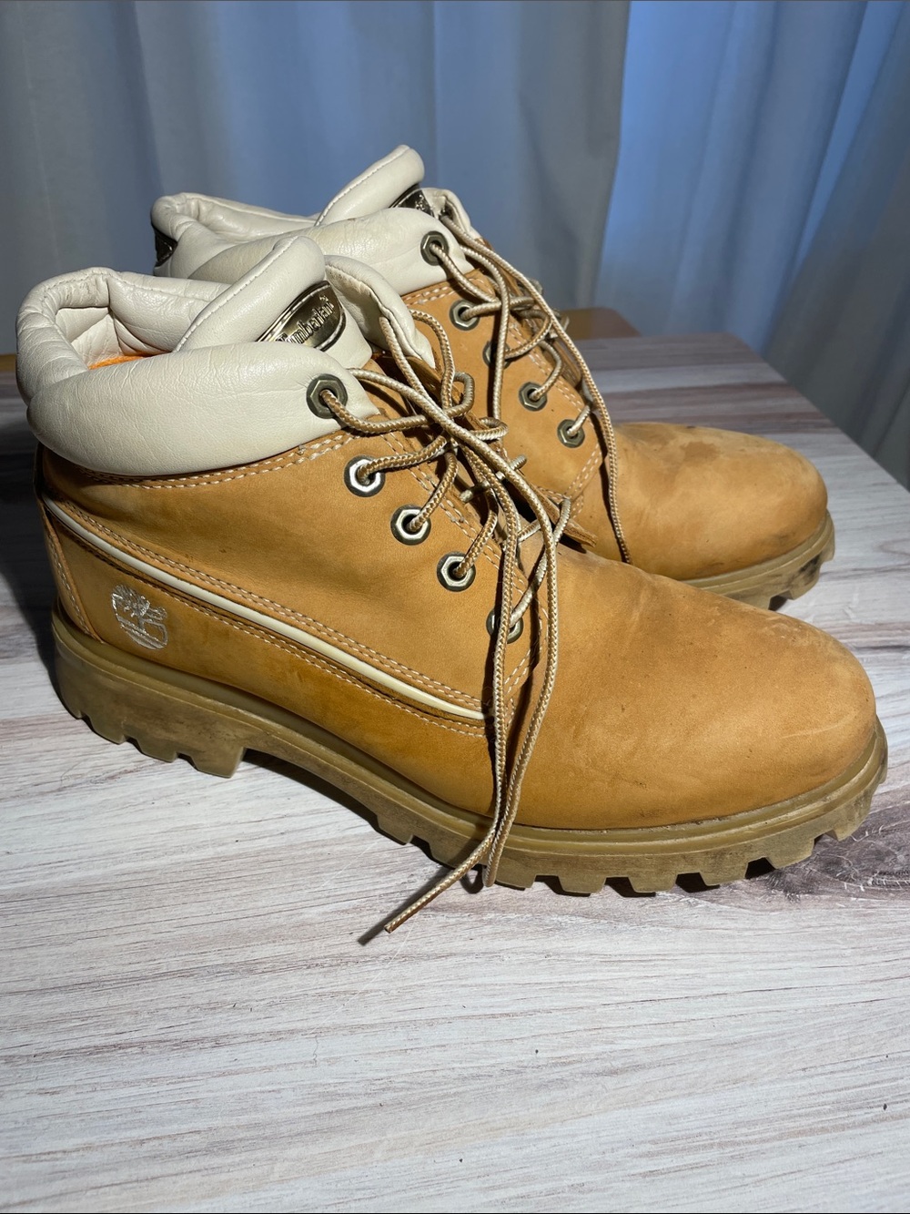 Timberland Wheat Nubuck Ankle Work Boots with Cream Collar